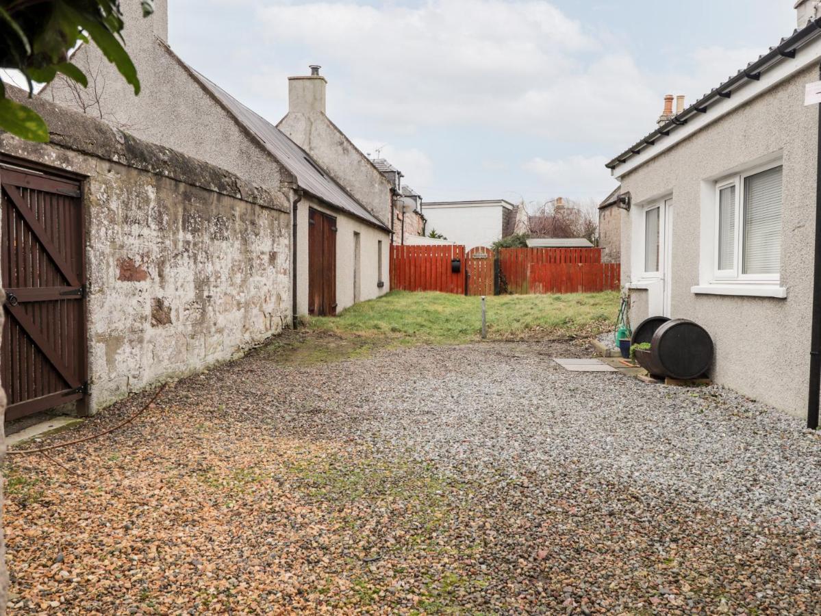Griffin Cottage Nairn Exterior photo