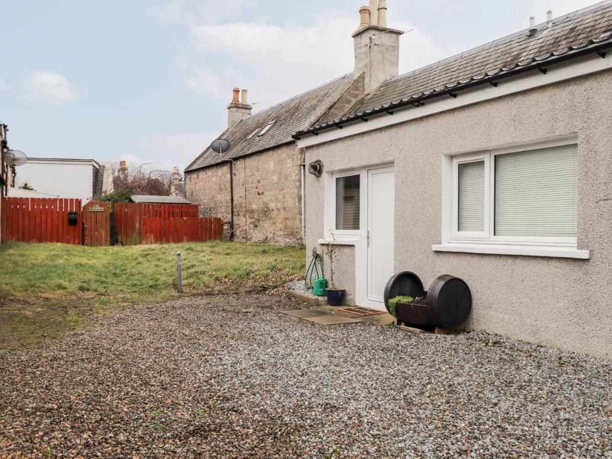 Griffin Cottage Nairn Exterior photo